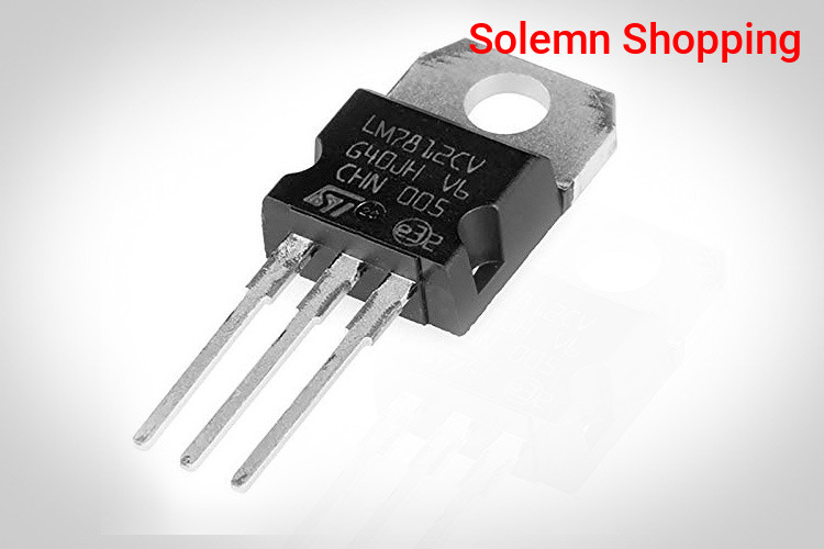 7812 Voltage Regulator IC